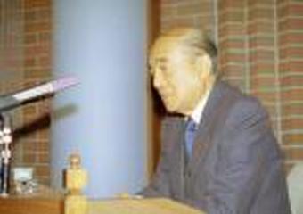 中曽根康弘【講演CD：歴史的転換期と21世紀日本の政治】