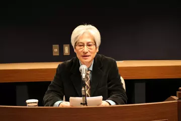 石塚昭生【講演CD：書店と出版～その現在と未来】